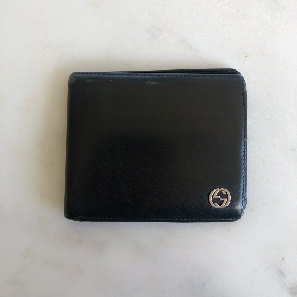 Men’s Gucci wallet, used
